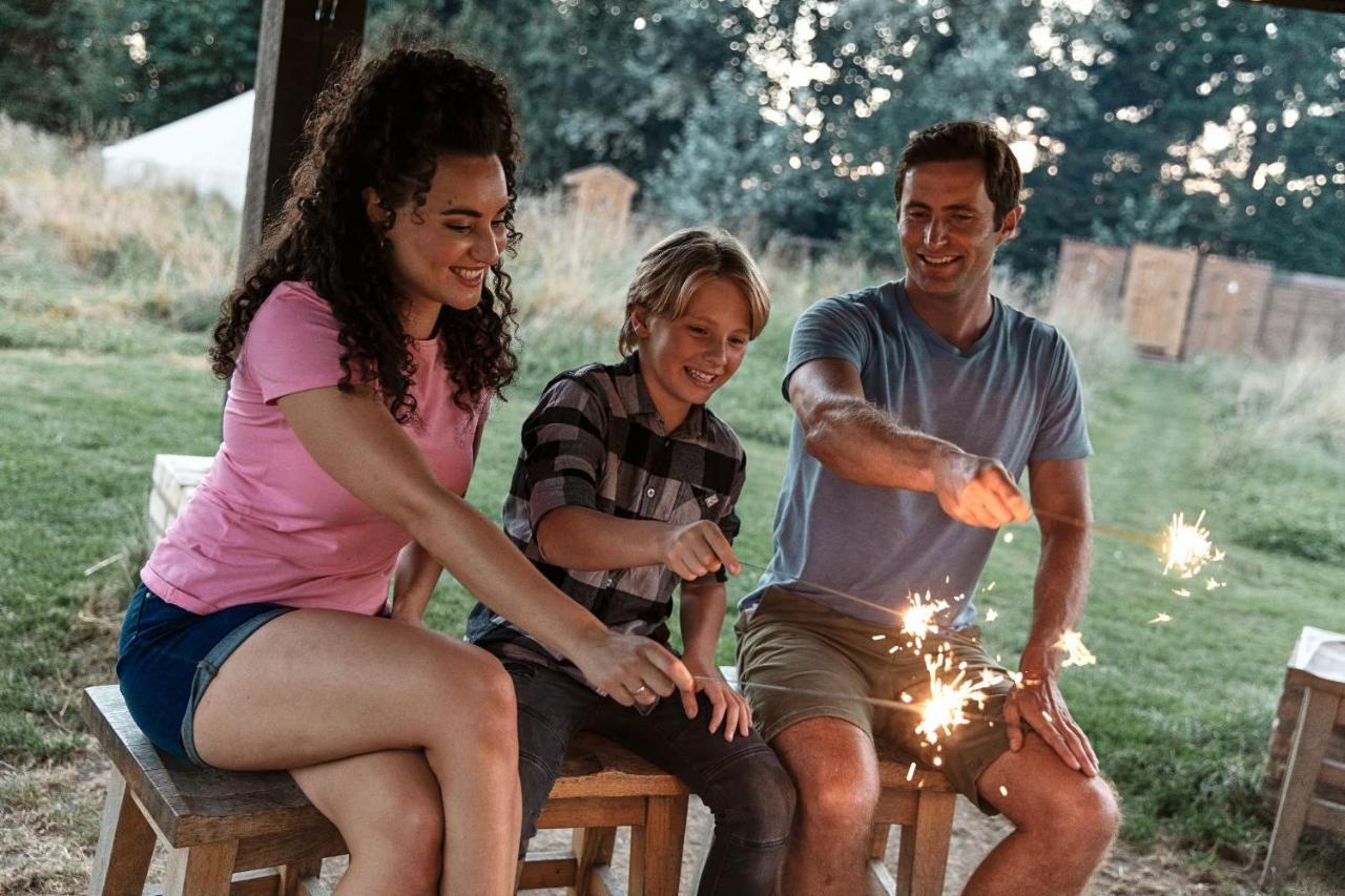 Horsley Hale Farm Glamping Hotel Ely Bagian luar foto