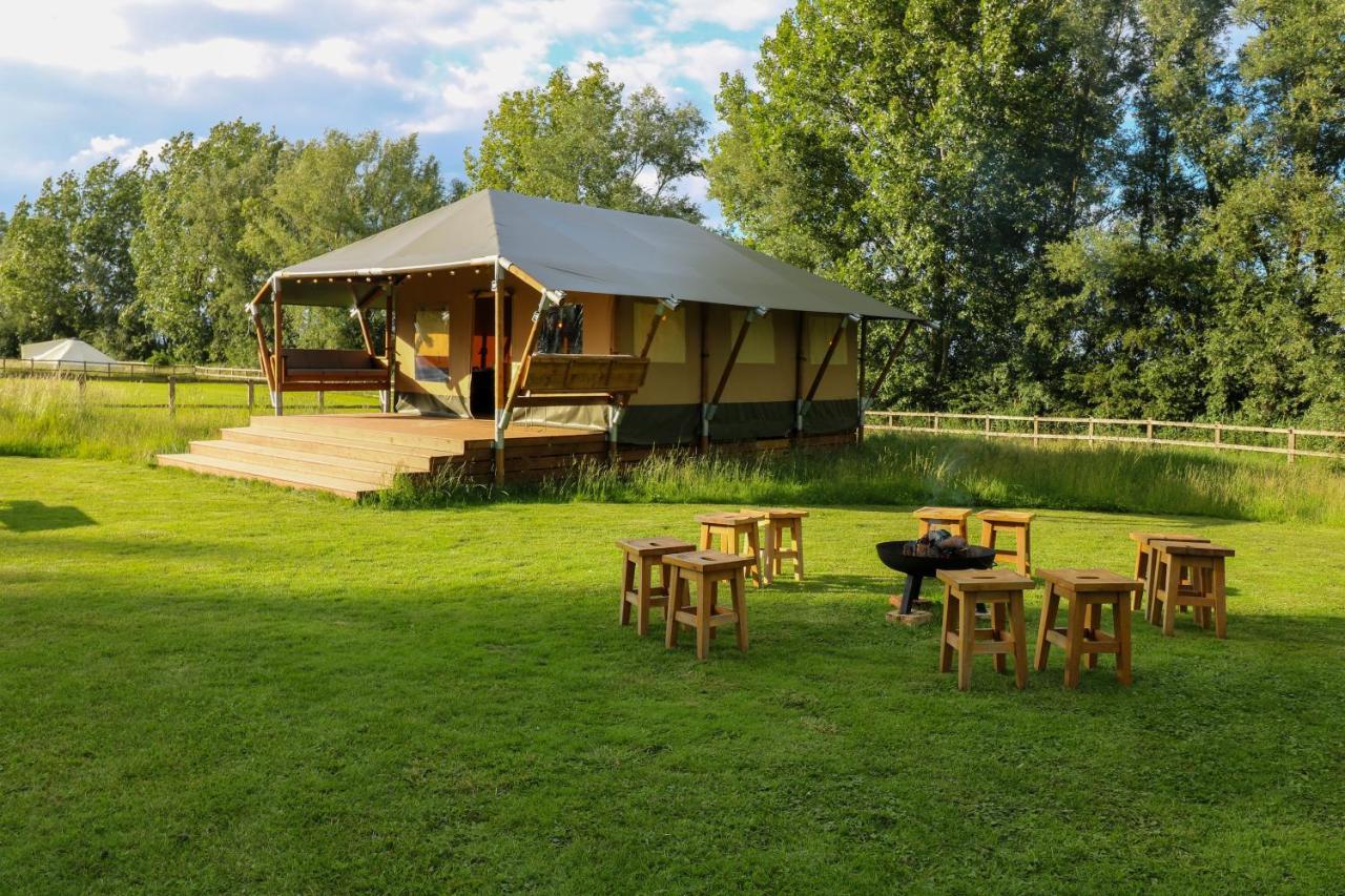 Horsley Hale Farm Glamping Hotel Ely Bagian luar foto