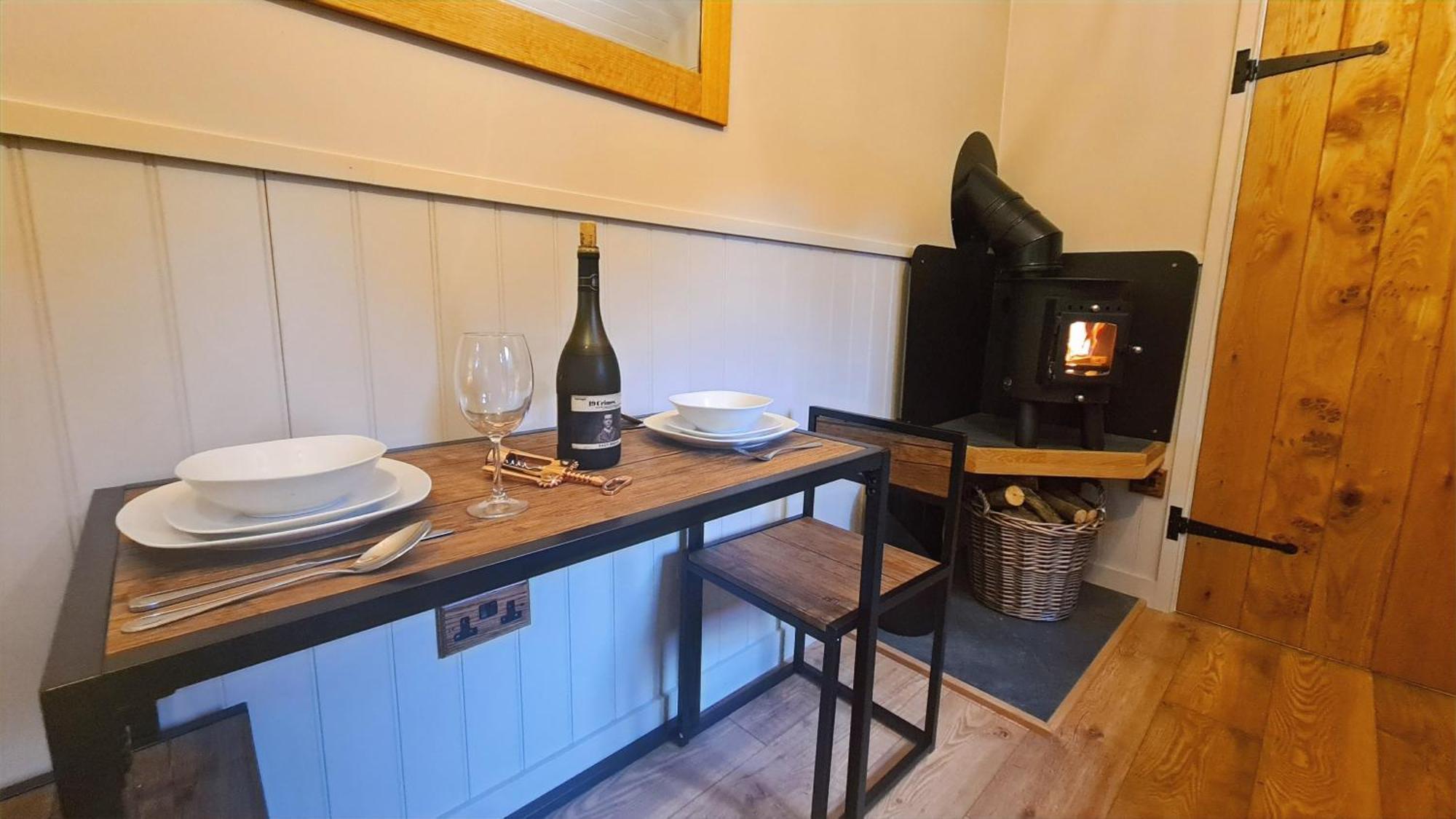 Horsley Hale Farm Glamping Hotel Ely Bagian luar foto